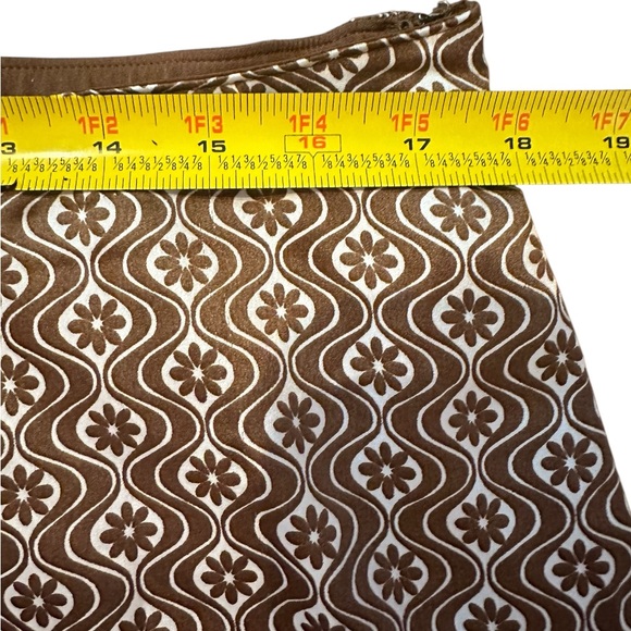 Hollister High Rise Brown Tan Lined Mini Pencil Skirt with Slit. Size Large. - Picture 6 of 8